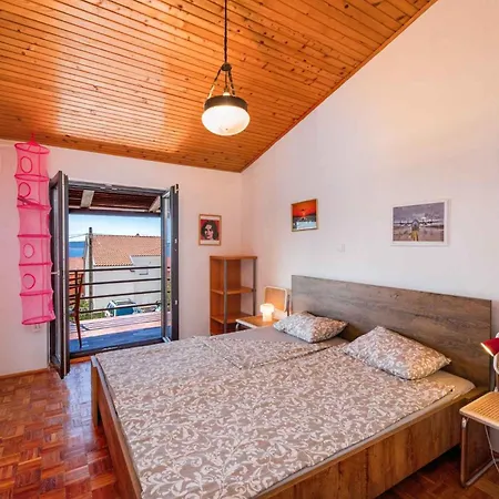 In 41671 Vikendica *